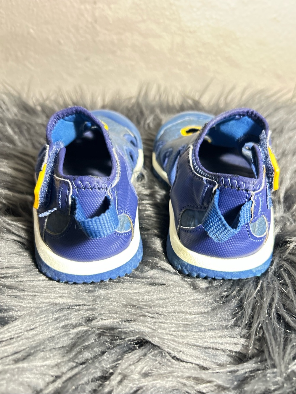 KEEN Kids' Stingray Sandal Kids Blue and Yellow Sport Sandal Sz 9 - Picture 6 of 9